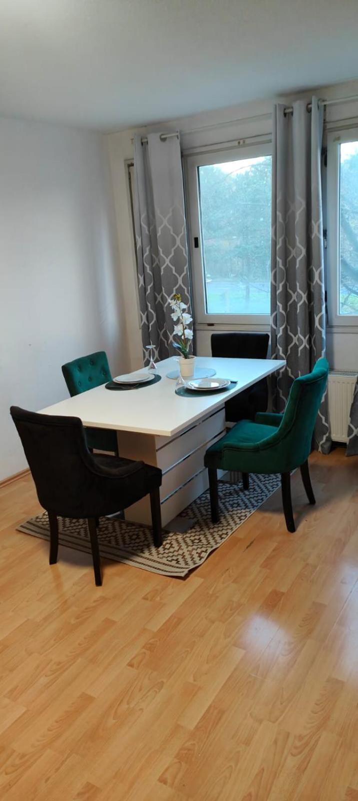 Mo Home24 Кьолн Екстериор снимка